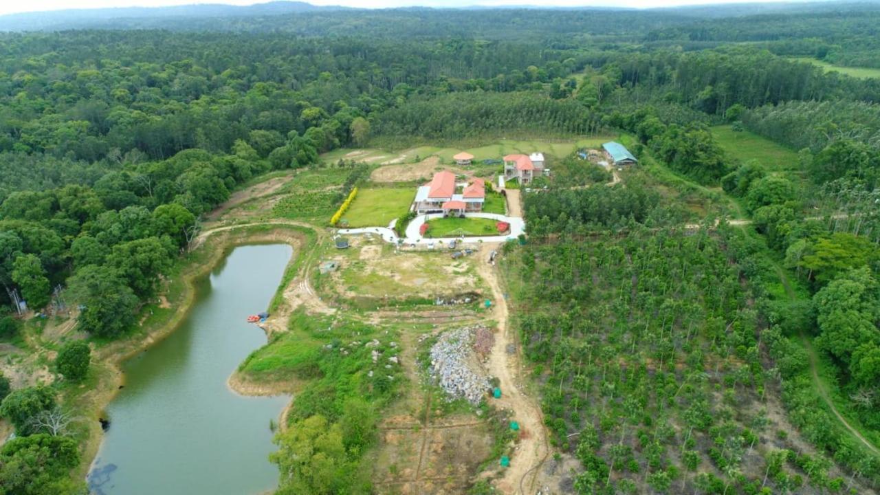 Hotel Biranji Aqua Retreat Chikmagalūr Zewnętrze zdjęcie