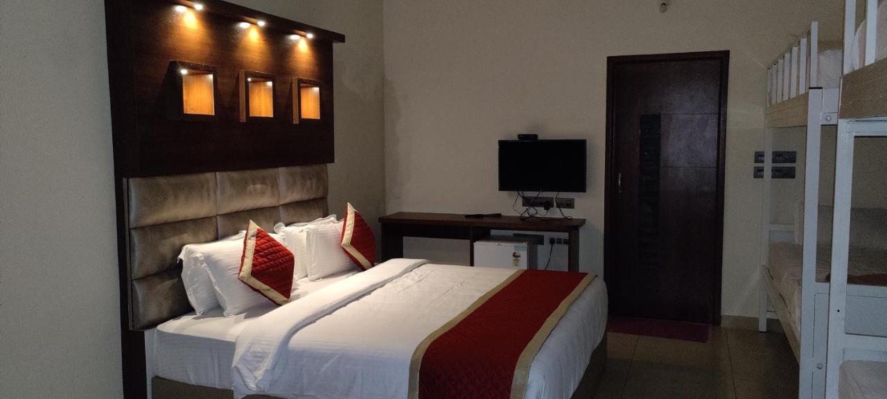 Hotel Biranji Aqua Retreat Chikmagalūr Zewnętrze zdjęcie