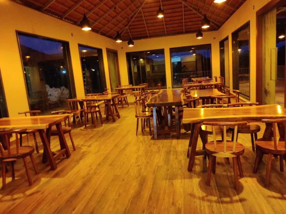 Hotel Biranji Aqua Retreat Chikmagalūr Zewnętrze zdjęcie