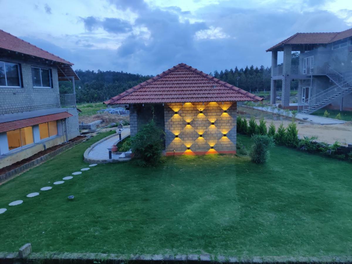 Hotel Biranji Aqua Retreat Chikmagalūr Zewnętrze zdjęcie