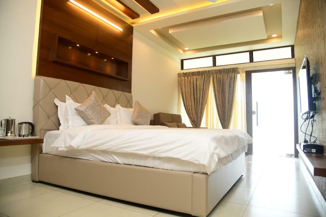 Hotel Biranji Aqua Retreat Chikmagalūr Zewnętrze zdjęcie